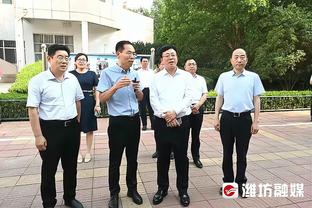 累坏了！浓眉今天运动战投丢19球 为加入湖人以来最多